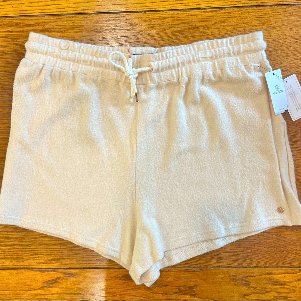 Volcom Lived In Lounge Fleece Shorts Cotton Blend NWT Cream Loungewear Size XL - Picture 9 of 10